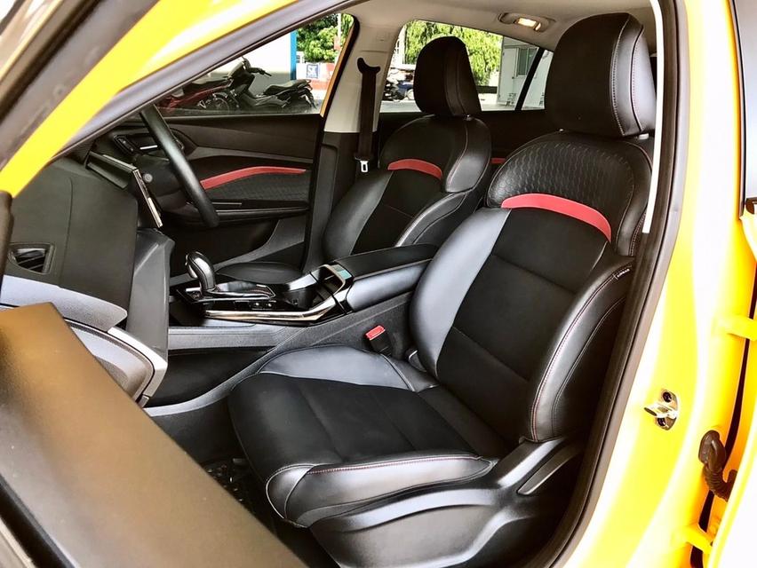 2021 MG 5  1.5X TOP SUNROOF 10