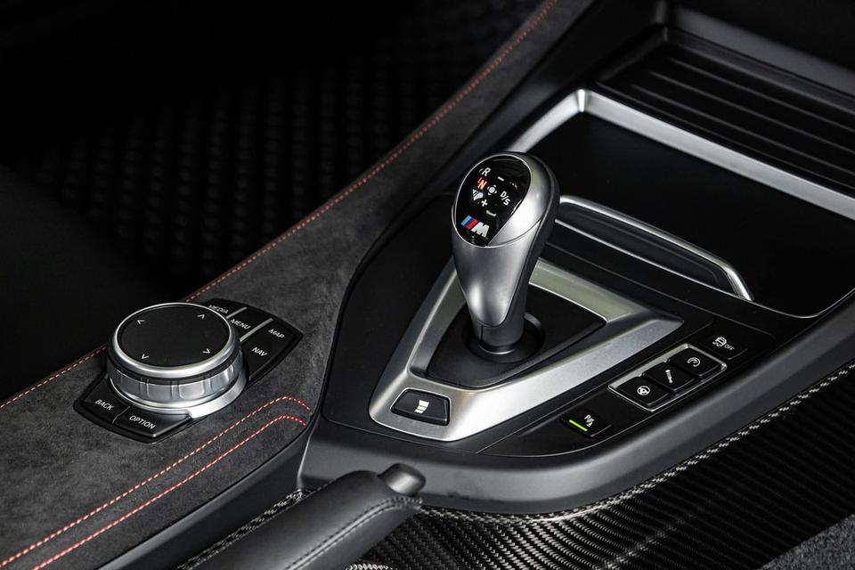 M2 CS Coupe  11