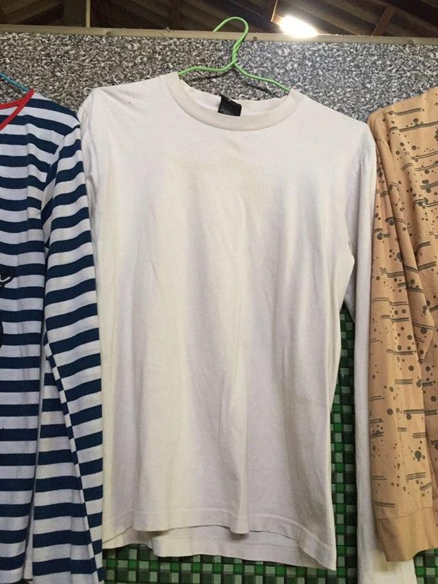 เสื้อมือ2 สภาพดี สภาพสวย
