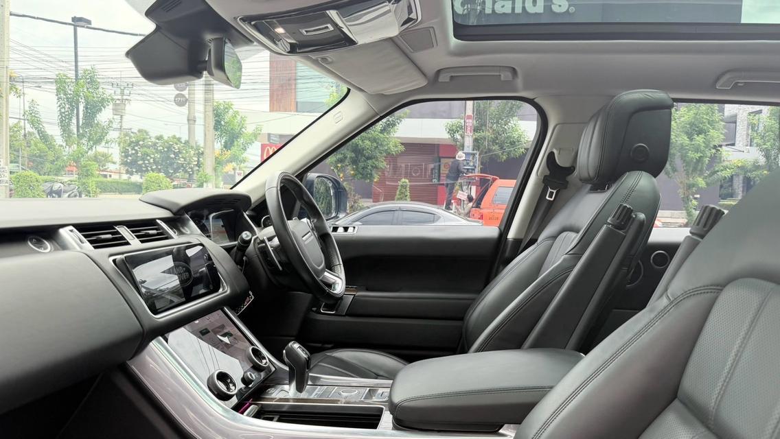 (แจ้งรหัสรถ KPV3284)🔥 2022 LAND ROVER RANGE ROVER SPORT P400e 2.0L HSE (Plug-in Hybrid) รูปที่ 6