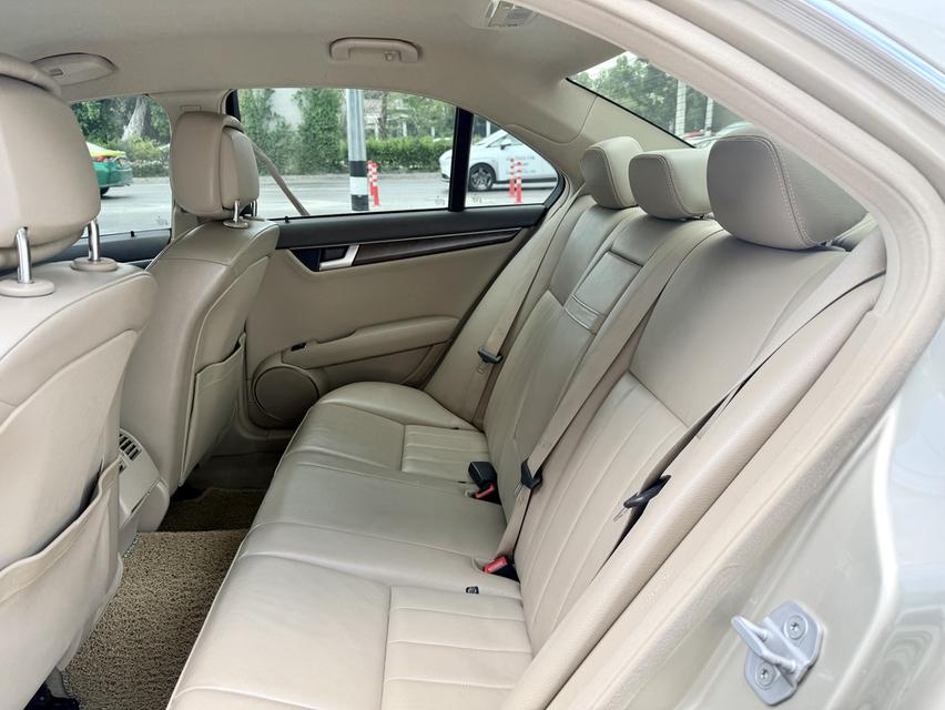 Benz C200 W204 ปี 2012 รูปที่ 11
