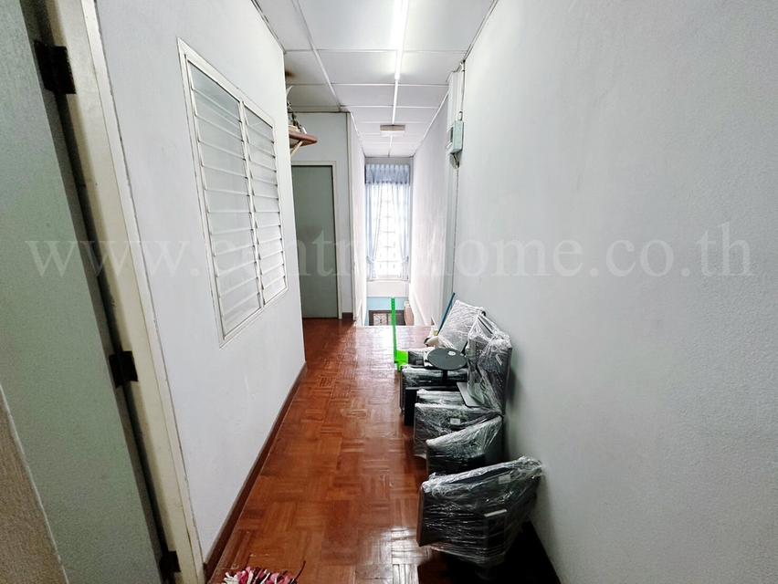 ทาวน์เฮ้าส์ หมู่บ้าน มนวดีพาร์ค ซอยวัดลาดปลาดุก บางบัวทอง ราคาถูกมาก 13