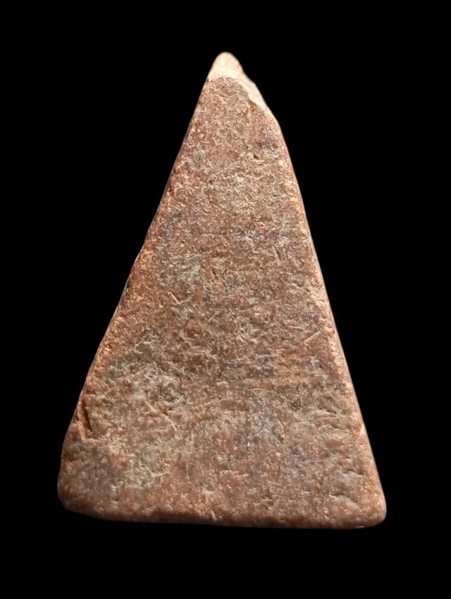 เปิดพระนางพญาพิมพ์เข่าตรง กรุนางพญา จังหวัดพิษณุโลก รูปย่อยที่ 3