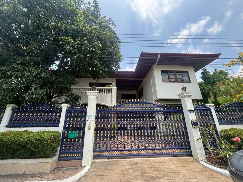 ขายบ้านเดี่ยวใจกลางสุขุมวิท ในหมู่บ้านผกามาศ 1