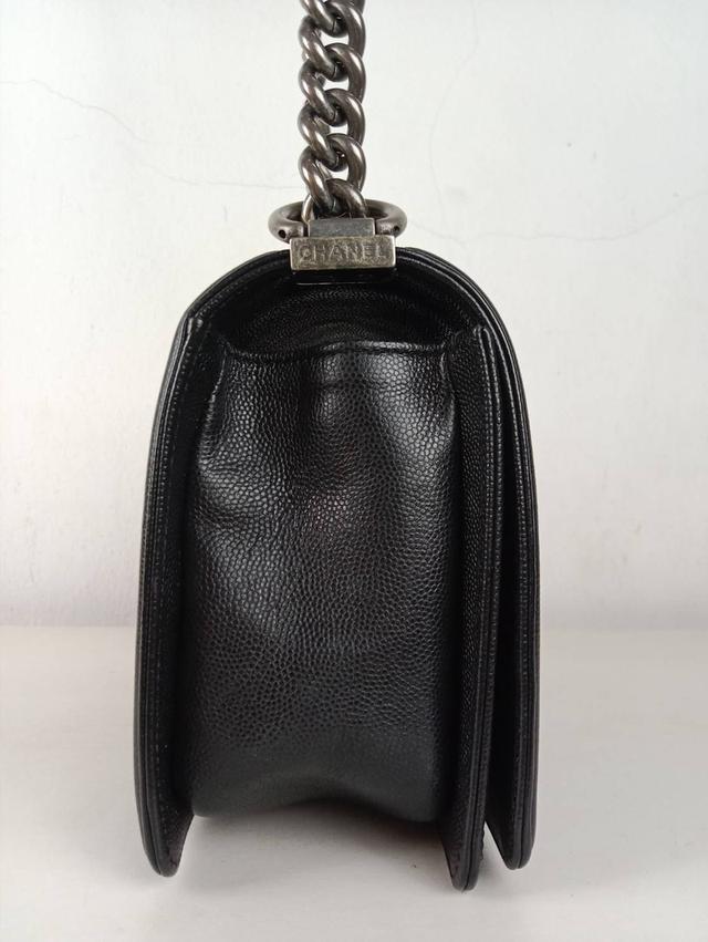 กระเป๋าชาแนล Chanel boy 10" Caviar RHW holo25 Very good condition FULLSET รูปที่ 5