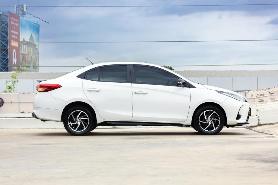 TOYOTA Yaris Ativ 1.2 Sport ปลายปี 2021 จด 2022  8