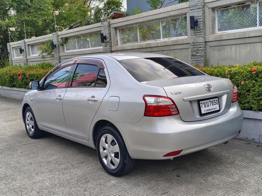 TOYOTA VIOS 1.5 เกียร์ออโต้ 2012 รถมือเดียว ไม่เคยคิดแก๊ส รูปย่อยที่ 4
