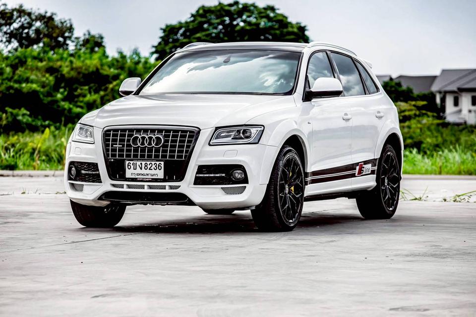 AUDI Q5 2.0T FSI Quattro Top ซันรูฟ 2010 พร้อมของแต่งหลักแสน คุ้มมากๆ