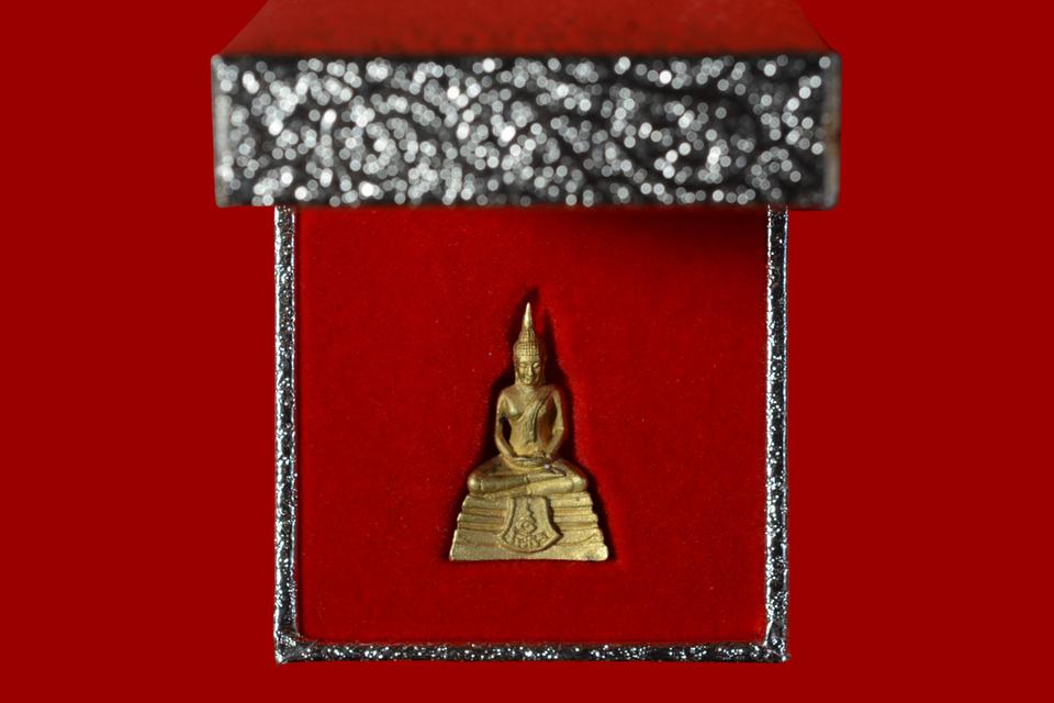 หลวงพ่อพระพุทธโสธร รุ่นชนะภัย-ชัยชนะ