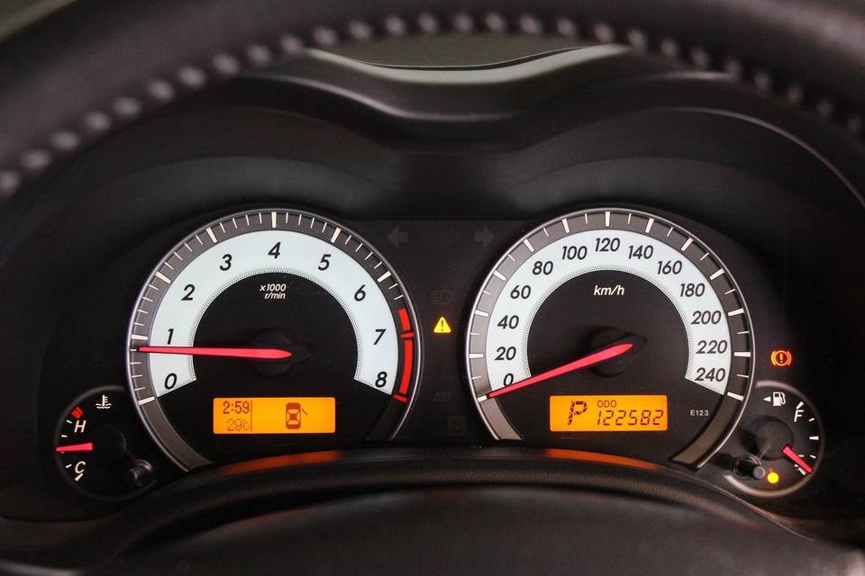 รหัสรถ TKG257 TOYOTA ALTIS 1.8 G ปี 2013 9