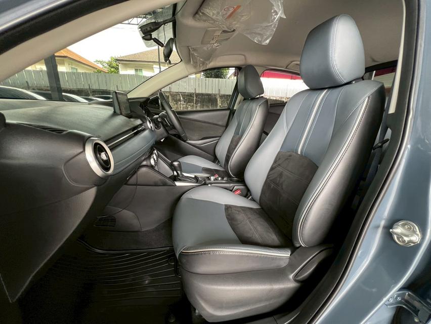 ปี 2020 MAZDA 2, 1.3 SP โฉม ปี14-ปัจจุบัน 5Dr ไมล์แท้104,316 km. คู่มือ+บุ๊คเซอร์วิสครบ 16