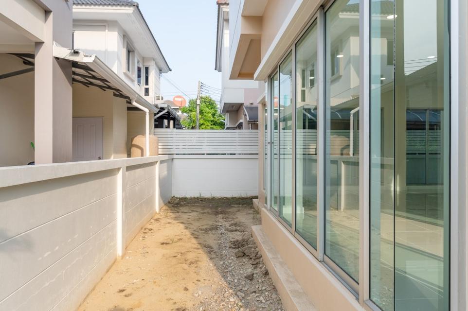 ขายบ้านมือสองตกแต่งใหม่ โครงการ ไลฟ์บางกอกบูเลอวาร์ด ปิ่นเกล้า-เพชรเกษม (Life Bangkok Boulevard Pinklao-Phetkasem) ติดถนนพุทธมณฑลสาย 4 7