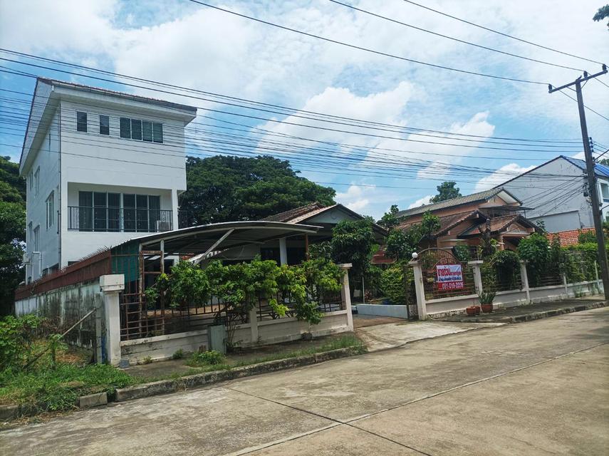 ขายบ้านด่วน ราคาถูก ม.เมืองเอก 2 หลัง 2