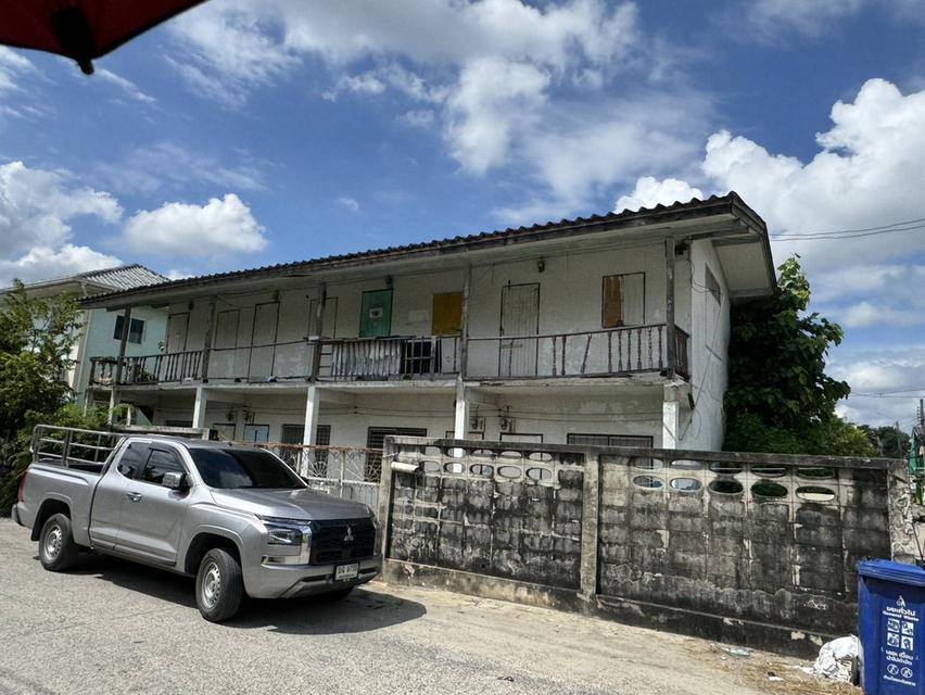 ที่ดิน พร้อมสิ่งปลูกสร้าง 6