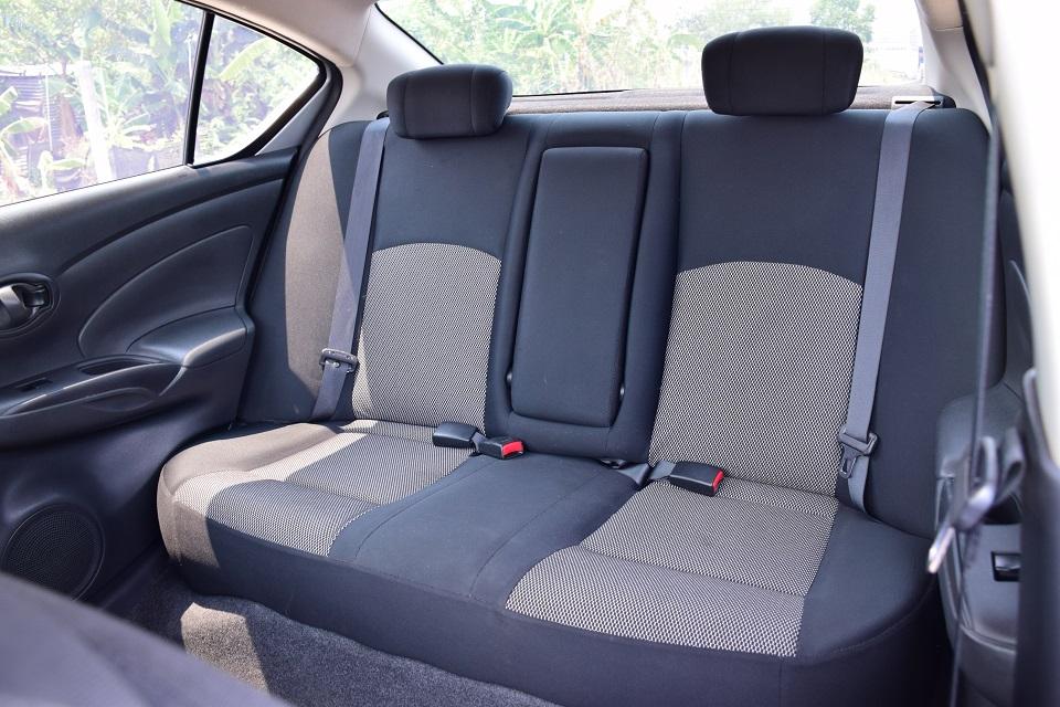 ฟรีดาวน์ ปี2018 NISSAN ALMERA 1200 cc ไมเนอร์เช้น ออโต้ แอร์เย้นฉ่ำ ภายในใหม่สะอาด CD MP3 ABS AIRBAG รถมือเดียว รีโมท เซ็นเซอร์กันชน โทร 0957401229 รูปที่ 9