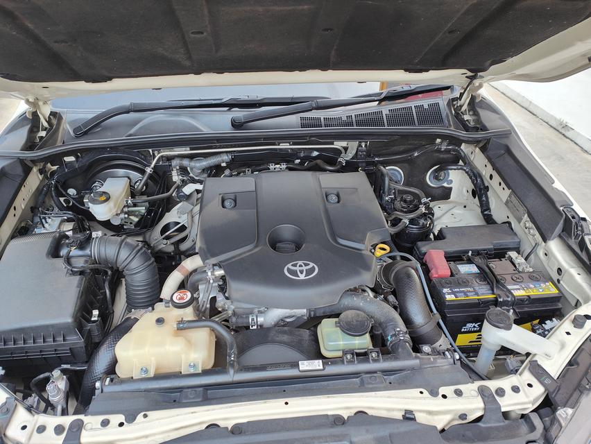 Toyota Revo 2.4 Prerunner Smart Cab MT