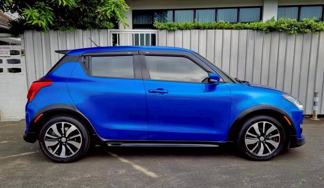 Suzuki Swift 1.2 GLX Navi Top สุด ปี 2019 ไมล์ 90,xxx km. เครื่อง เบนซิน เกียร์ Auto สีน้ำเงิน 7