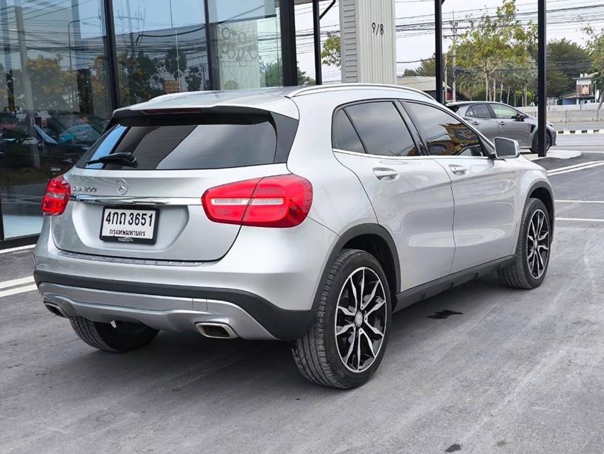 2015 BENZ GLA 200 รหัส KPV3651 14