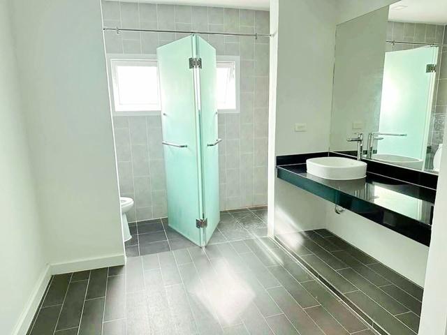 ทาวน์โฮม 3 ชั้น สะพานปทุม2 ศรีสมาน-ติวานนท์ ให้เช่า ฟังก์ชัน 3นอน 3น้ำ ใกล้ 19 ตร.ว. โรบินสัน ศรีสมาน 1 กม.ใกล้อิมแพ็ค เ 4