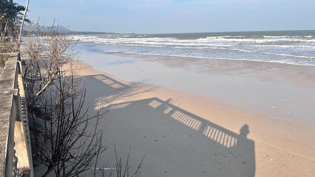 พฤษภาแห่งการซื้อทรัพย์ดีน่าลงทุน ขายที่ดินริมหาดสะพลีทรายขาวน้ำใสคราม สวยงามวิวทะเลธรรมชาติสุดสุด ปะทิวใกล้หาดสวยทุ่งวัว