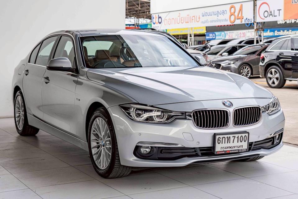รหัสรถ NP7100 BMW 320d LUXURY 2017