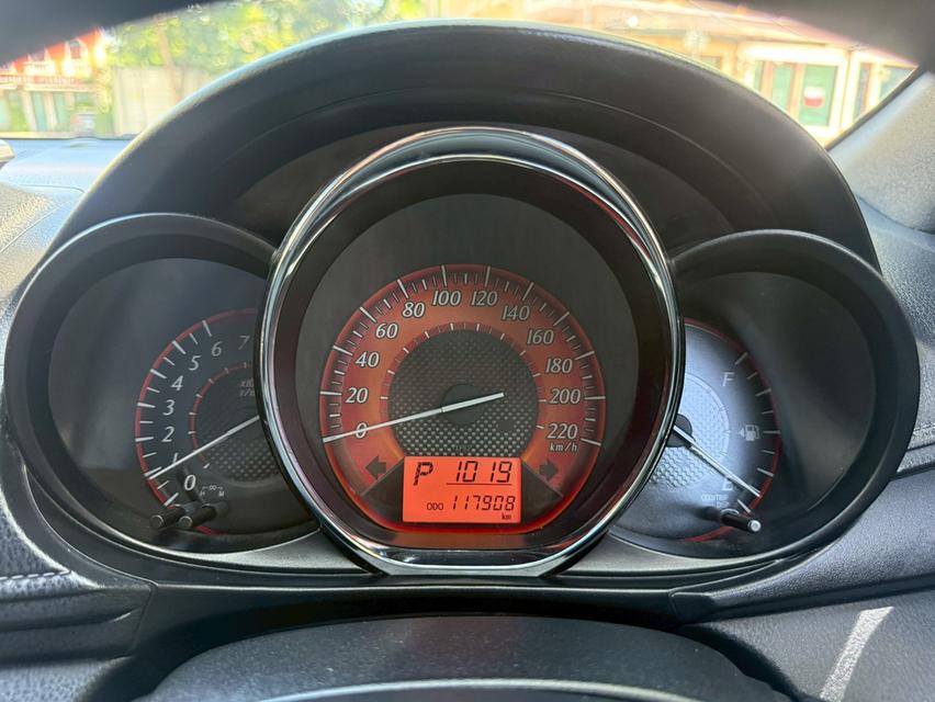 TOYOTA YARIS 1.2 E 5DOR ปี 2014 ไมล์ 117,xxxkm. 14