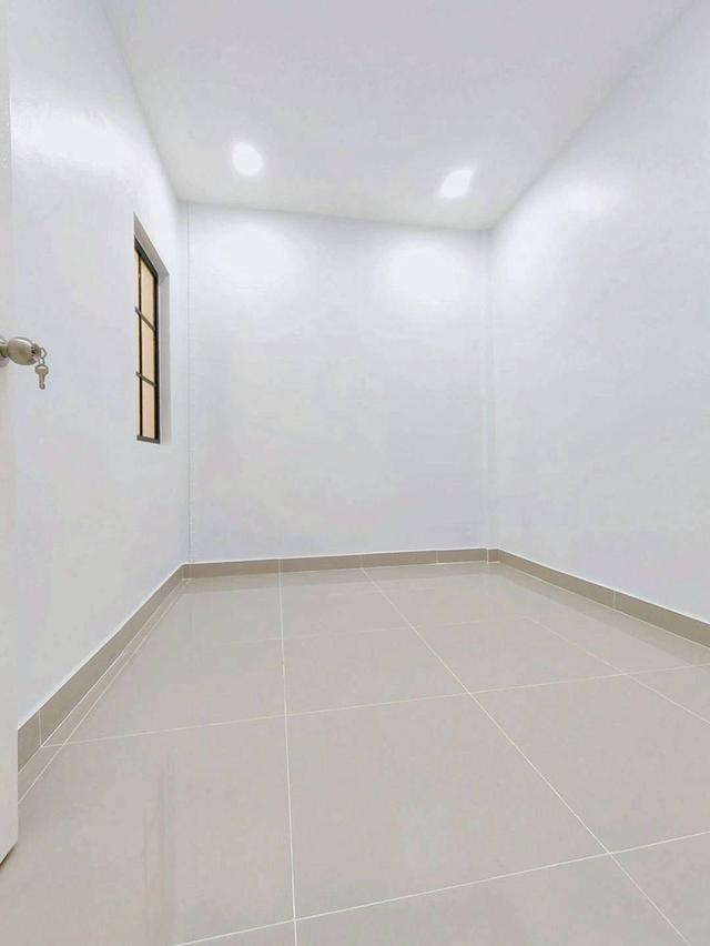 ม.บ้านฟ้ารังสิต 16