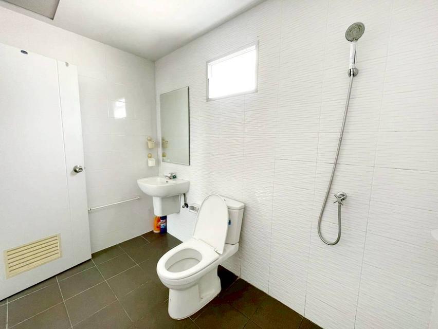 บ้านพฤกษา 124 ซอย 5 ถนนรังสิต-นครนายก ต.คลองสี่ อ.คลองหลวง จ.ปทุมธานี 17