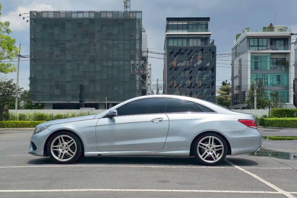 Mercedes-Benz E200 AMG Coupé (W207) ปี 2013 (โฉม Facelift) รูปที่ 6