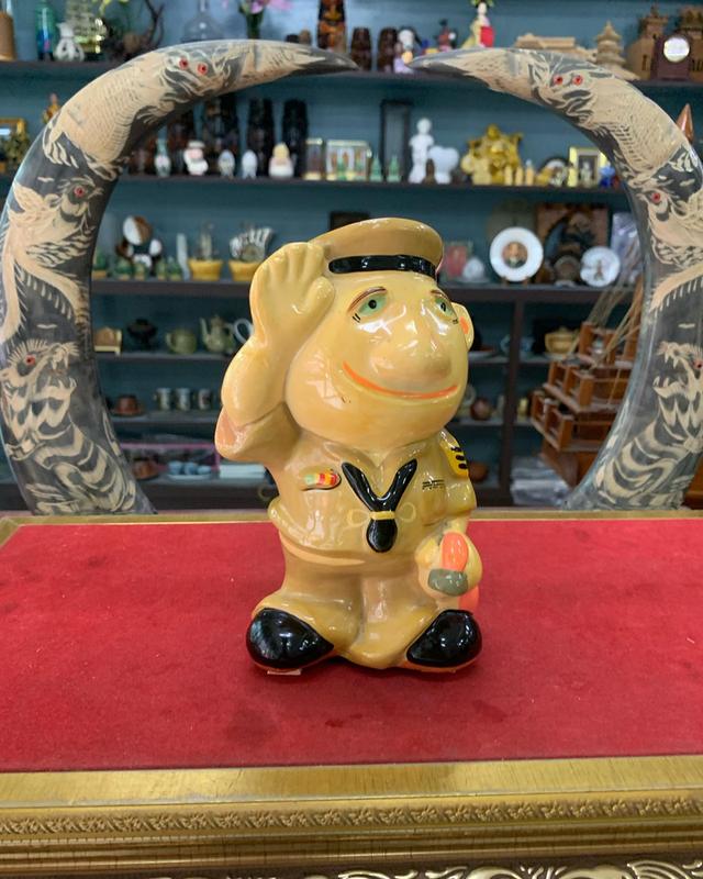 กระปุกออมสินเก่า