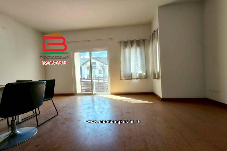 ทาวน์เฮาส์ เนื้อที่ 34 ตร.ว. หมู่บ้านบุณฑริก นิวสไตล์ ลำลูกกา-คลอง 4, ใกล้ตลาดกลางลาดสวาย ถนนลำลูกกา ตำบลลาดสวาย อำเภอลำลูกกา ปทุมธานี 8