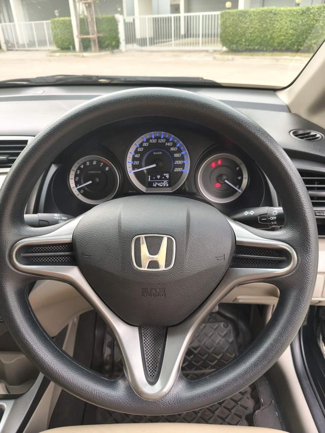 รถยนต์ honda city เกียร์ธรรมดา ไมล์แท้120,000 ราคา159,000ลดได้ รถมือเดียวป้ายแดง รถสวยทั้งภายในและภายนอก 0909786477 รูปที่ 7