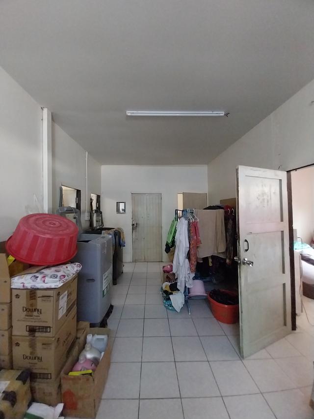 ขายที่ดิน 50 ตรว. พร้อมบ้านชั้นเดียว 8