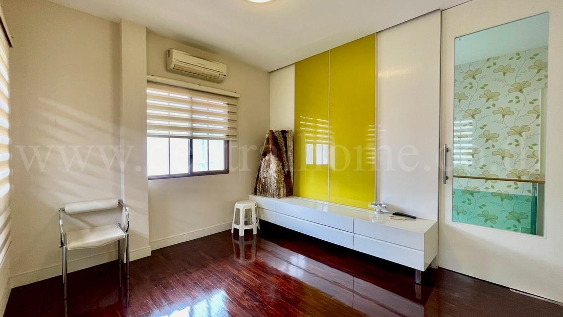 บ้านเดี่ยว เศรษฐสิริ ประชาชื่น เรสซิเด้นท์ 3 หลังริม รีโนเวทใหม่ทั้งหลัง  13
