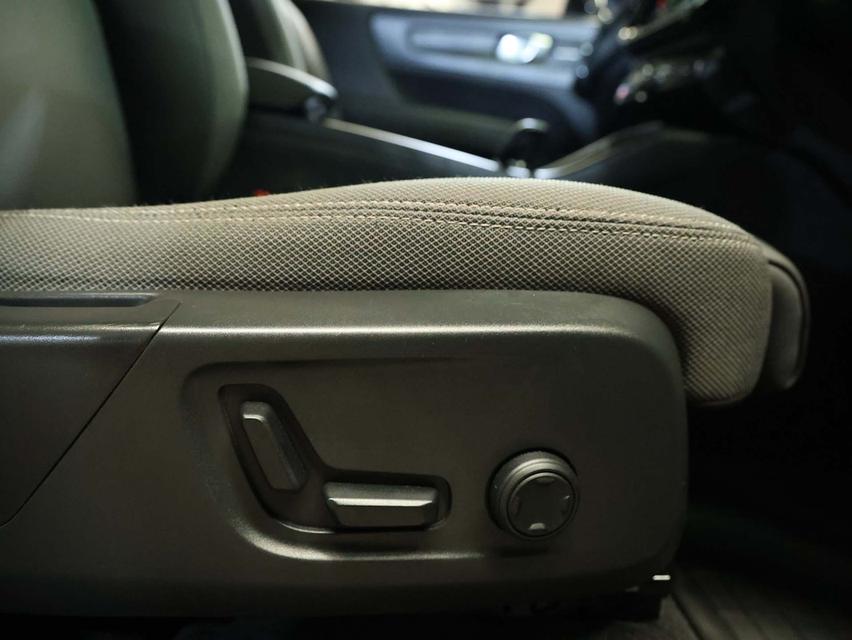2024 Volvo C40 0.0 (ปี 22-28) Recharge Pure Electric Single Motor SUV AT รูปที่ 13