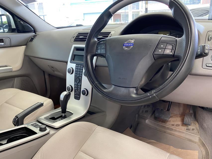VOLVO V50 2.0 ปี2013 9