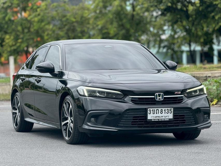 HONDA CIVIC FE Sedan 4dr e:HEV RS E-CVT FWD 2.0 Y22. สีดำ  เกียร์ออโต้ 