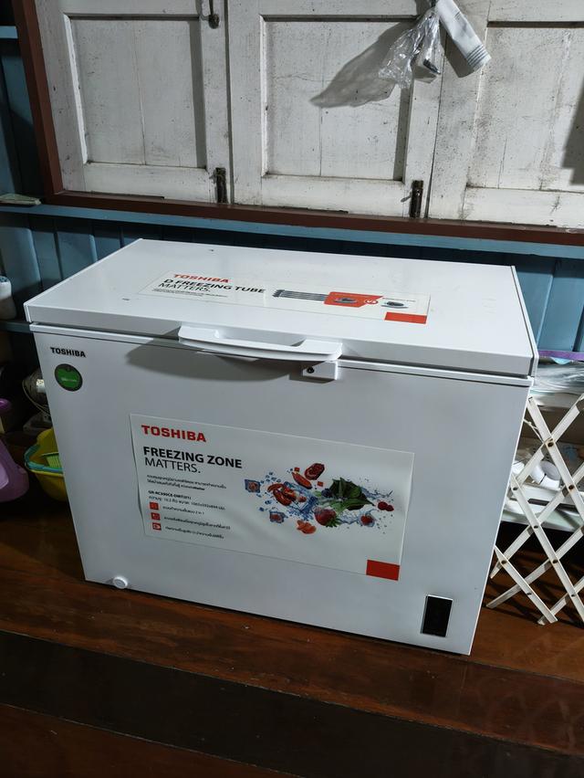 ตู้แช่แข็ง Toshiba 10 คิวมือสอง ใช้แช่นมแม่อย่างเดียว  สภาพใหม่มาก ใช้งาน11 เดือน