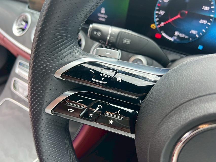 Mercedes Benz  CLS220d AMG ปี 2023  8