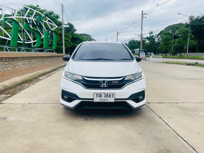   Honda Jazz 1.5 RS AT 2017 รถบ้านเจ้าของเดียว  2