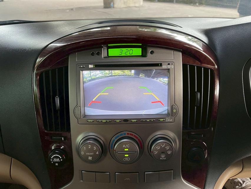 รหัสรถ WRT2151 Hyundai Grand Starex 2.5 VIP ปี 2013  12