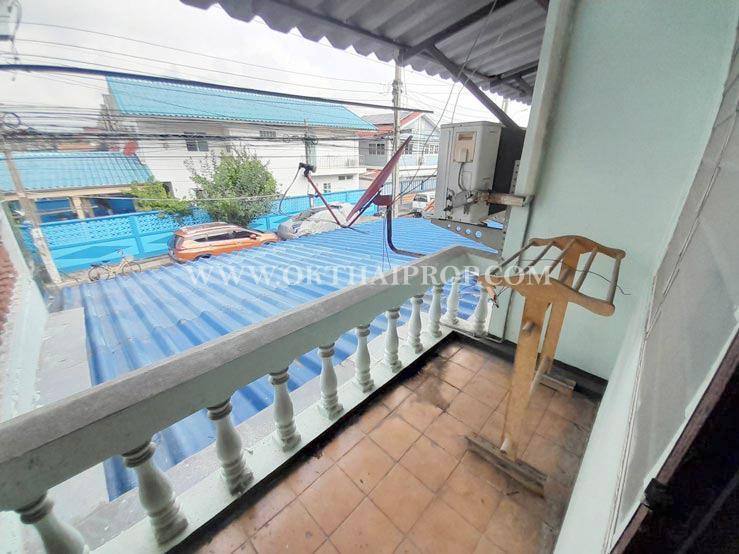 ทาวน์เฮ้าส์ 2 ชั้น หมู่บ้านลานทอง ติวานนท์-ปากเกร็ด นนทบุรี 11