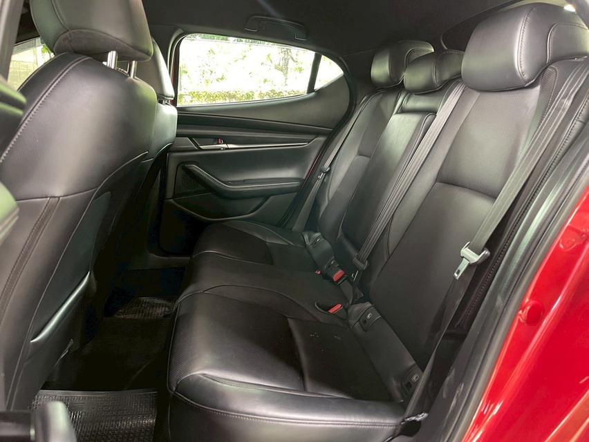 รหัสรถ WRT34 MAZDA 3 2.0 S SPORTS ปี 2020 10