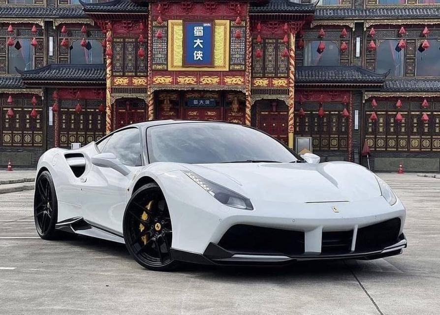 ปล่อยรถมือ 2 Ferrari 488 GTB ปี 2017 2