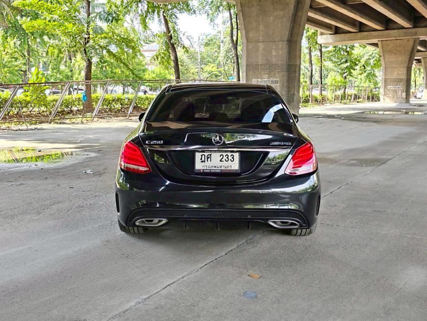 รหัสรถ WMT233 BENZ C250 AMG ปี 2015  4