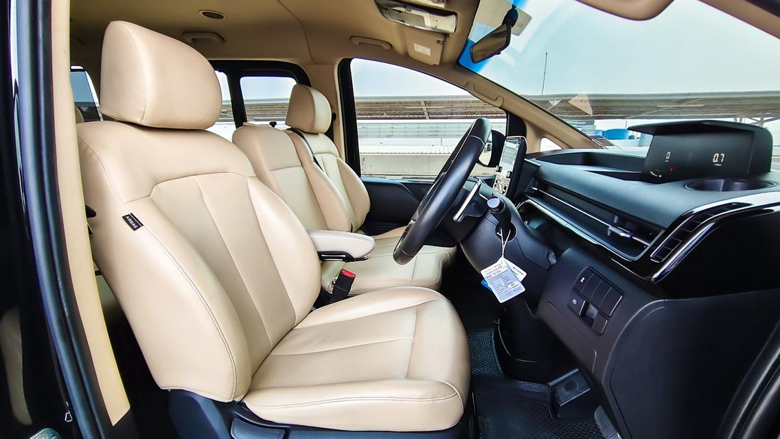 HYUNDAI STARIA 2.2 DIESEL S 8AT ปี 2022 รูปที่ 9