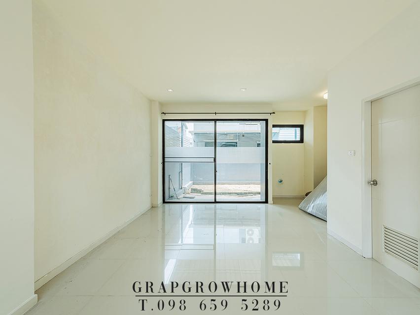 ให้เช่า/ขาย ทาวน์โฮม 3 ชั้น หลังมุม Eco Space บางนา-วงแหวน | เหมาะทำโฮมออฟฟิศ โชว์รูม เก็บสต็อก | ใกล้เมกะบางนา–ทางด่วน–สุวรรณภูมิ 6