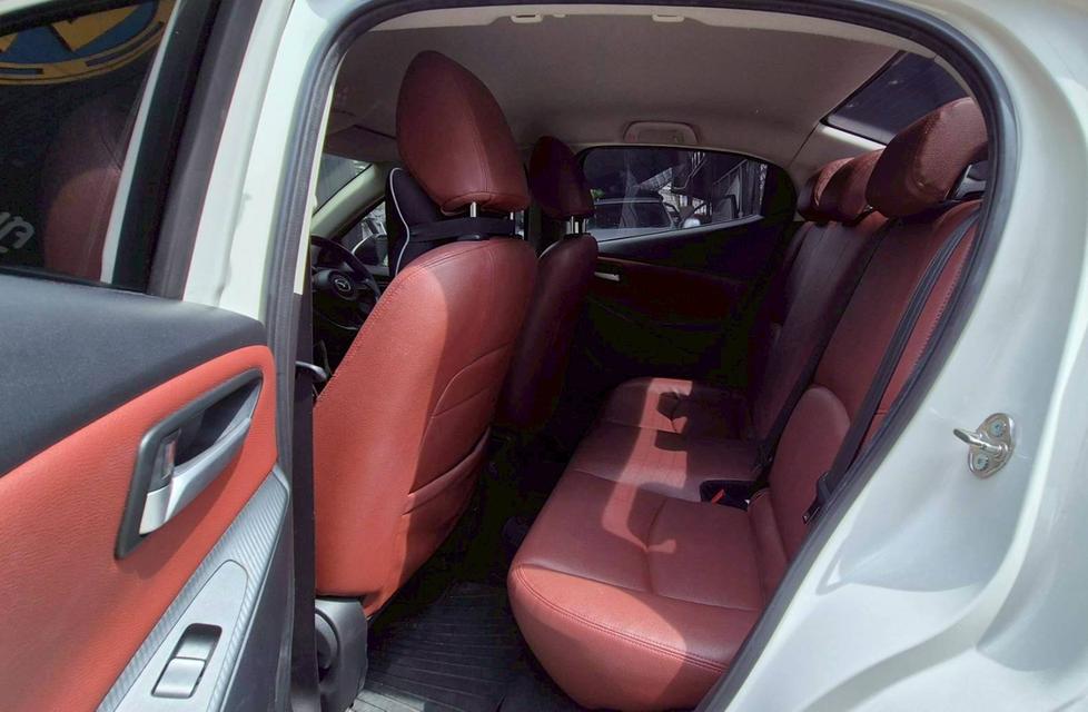 Mazda 2 1.3 STANDARD ปีจดทะเบียน 2019 6