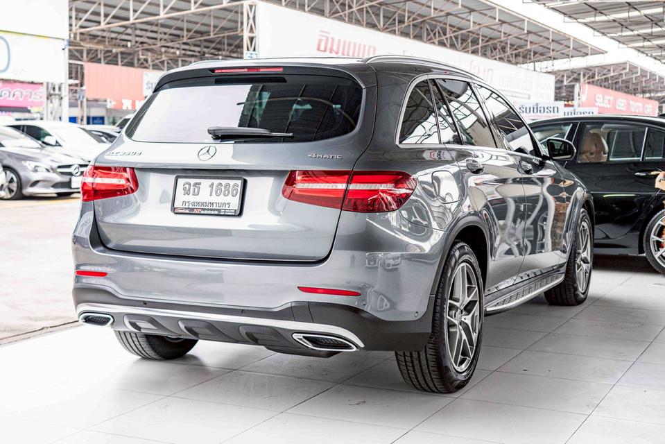 รหัสรถ NP1686 📌BENZ GLC250D AMG DYNAMIC 4MATIC ปีรถ : 2019 8