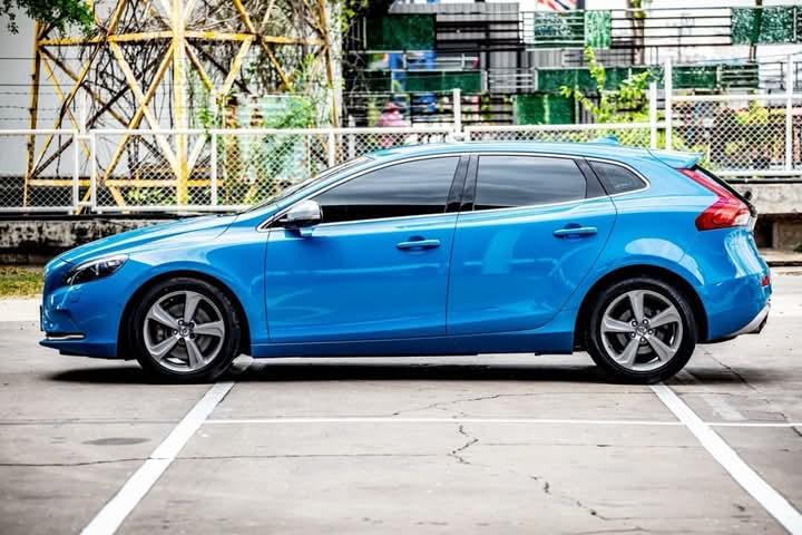 Volvo V40 สภาพดี 4